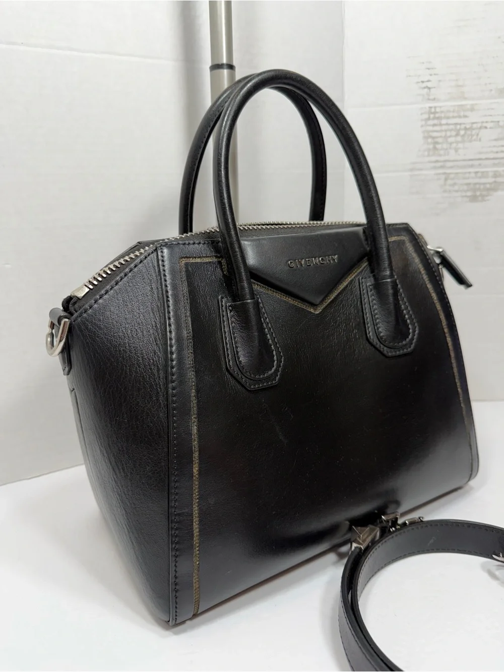 Givenchy Black Antigona Leather Satchel with strap